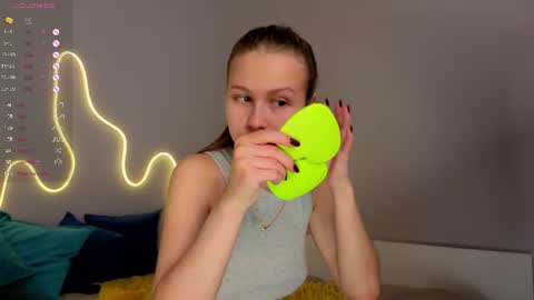 Emma online show from June 27, 2026, 1:43 am