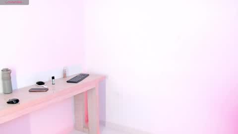 Emma online show from May 2, 2026, 5:40 pm
