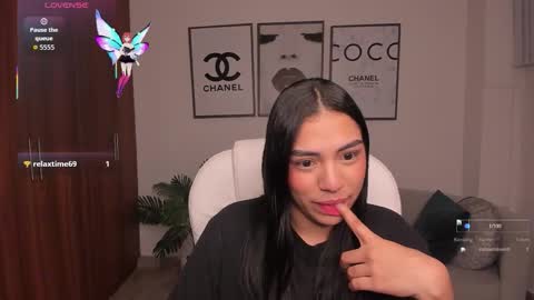  Emma online show from November 15, 2025, 7:38 am