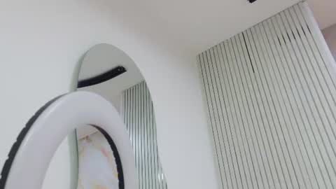 Snapshot of emma_curvy1 chatting on June 20, 2026, 3:09 am Emma online show from June 20, 2026, 3:09 am