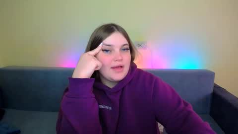 Snapshot of emma_dorn chatting on February 15, 2025, 8:22 am Eva online show from February 15, 2025, 8:22 am