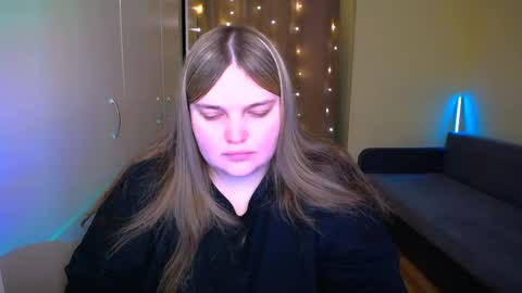 Eva online show from April 24, 2026, 5:43 am