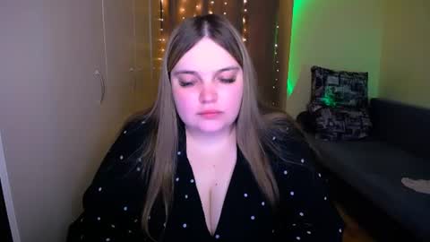 Snapshot of emma_dorn chatting on June 9, 2026, 7:03 pm Eva online show from June 9, 2026, 7:03 pm