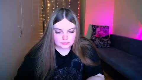Snapshot of emma_dorn chatting on June 10, 2026, 7:02 pm Eva online show from June 10, 2026, 7:02 pm