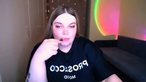 Snapshot of emma_dorn chatting on July 12, 2026, 4:14 am Eva online show from July 12, 2026, 4:14 am