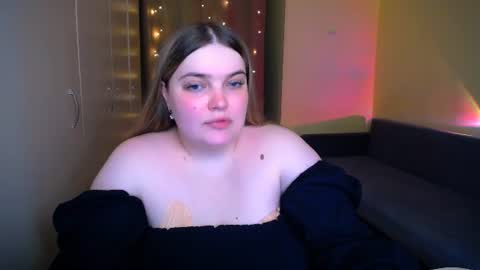 Snapshot of emma_dorn chatting on July 15, 2026, 8:30 am Eva online show from July 15, 2026, 8:30 am
