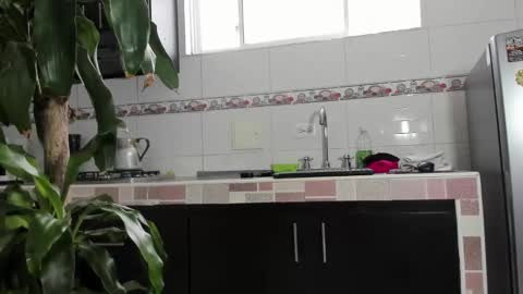 Emma online show from February 7, 2025, 6:45 pm