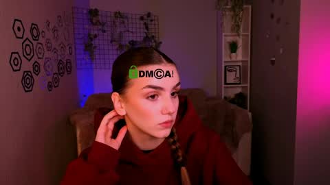 Emma online show from April 25, 2026, 9:12 am