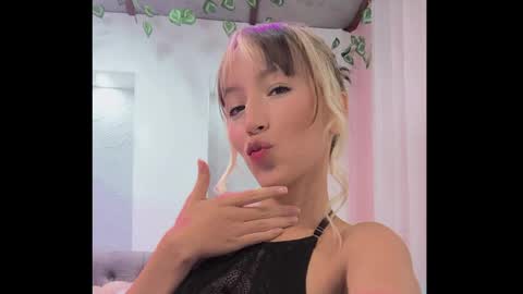 Emma jan  online show from June 3, 2026, 7:41 pm