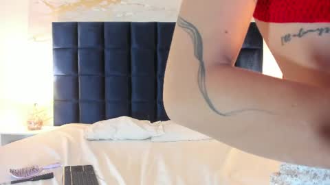 emma_jhoons online show from June 25, 2026, 4:23 am