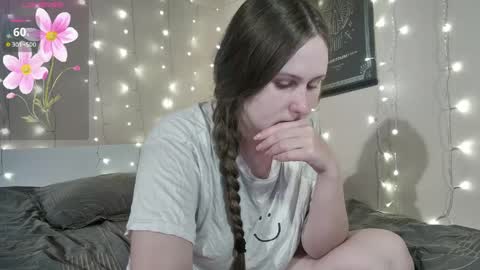 Snapshot of emma_just chatting on May 22, 2026, 3:17 pm emma_just online show from May 22, 2026, 3:17 pm