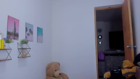 whises lits        online show from January 16, 2026, 1:37 pm