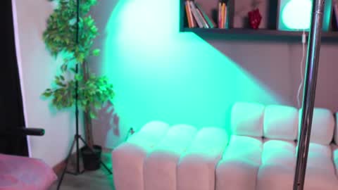 Snapshot of emma_lirys chatting on June 26, 2026, 9:52 pm Emma online show from June 26, 2026, 9:52 pm