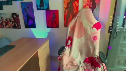 LUNA online show from July 30, 2026, 6:51 pm