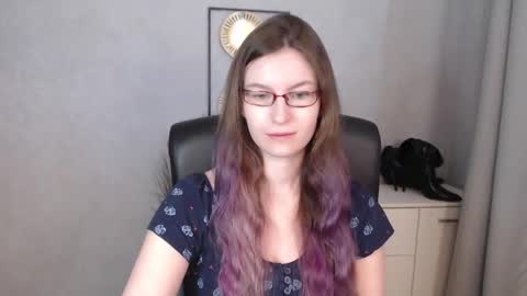 emma online show from September 16, 2025, 5:19 am