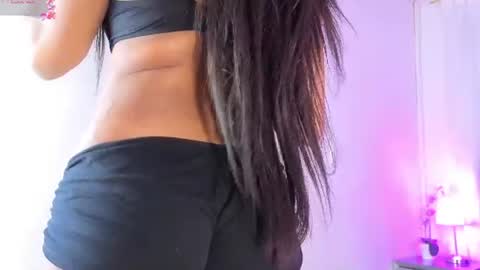 Snapshot of emma_martiin chatting on July 10, 2026, 11:18 pm Im Emma online show from July 10, 2026, 11:18 pm