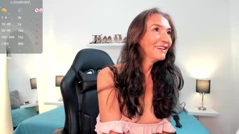 Emma  online show from January 7, 2026, 12:07 pm