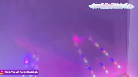 Snapshot of emma_monserratt chatting on February 9, 2025, 6:43 am Emma Monserratt online show from February 9, 2025, 6:43 am