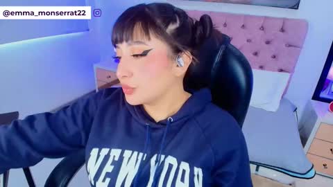 Emma Monserratt online show from March 4, 2026, 8:15 pm