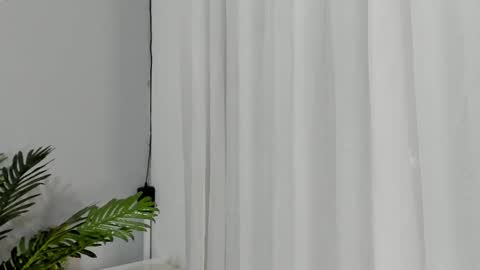 Emma Morgann online show from October 16, 2025, 11:55 am