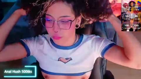 Snapshot of emma_nakamura chatting on July 3, 2026, 10:10 am online show from July 3, 2026, 10:10 am