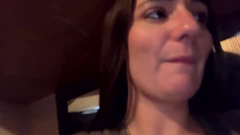 Snapshot of emma_rae93 chatting on December 7, 2024, 1:51 pm Emily online show from December 7, 2024, 1:51 pm