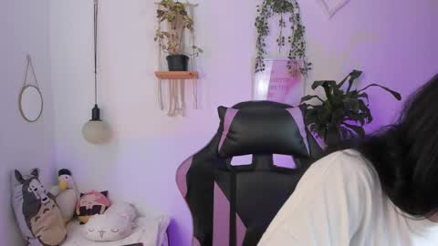 Emma online show from May 8, 2026, 3:17 pm
