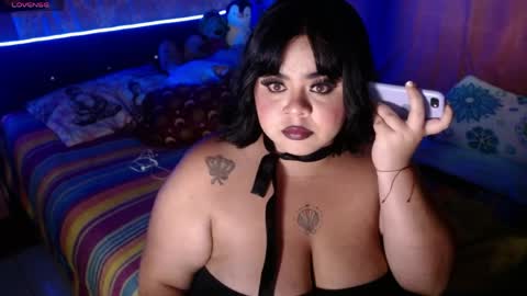 Snapshot of emma_ruiiz_ chatting on April 9, 2026, 3:17 am emma online show from April 9, 2026, 3:17 am