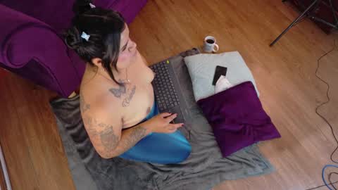 Snapshot of emma_s3xxy chatting on June 4, 2026, 10:21 am emma online show from June 4, 2026, 10:21 am