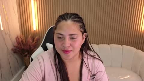 Snapshot of emma_smith_tp chatting on September 13, 2025, 2:28 pm Emma online show from September 13, 2025, 2:28 pm