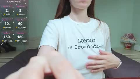 Snapshot of emma_stardust_ chatting on April 1, 2026, 3:18 am Emma-milky-tits online show from April 1, 2026, 3:18 am