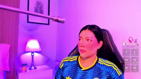 Snapshot of emma_walton_ chatting on July 7, 2026, 11:47 am online show from July 7, 2026, 11:47 am