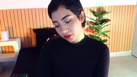 Snapshot of emma_web_ chatting on June 4, 2026, 5:08 pm Emma web online show from June 4, 2026, 5:08 pm