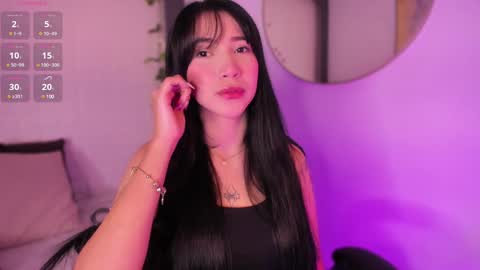 emma_woods__ online show from January 7, 2025, 11:48 am