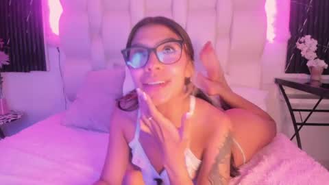 Snapshot of emmaa00_ chatting on June 4, 2026, 5:41 pm emmaa00_ online show from June 4, 2026, 5:41 pm