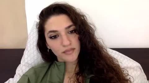 Emma online show from February 7, 2025, 7:38 pm