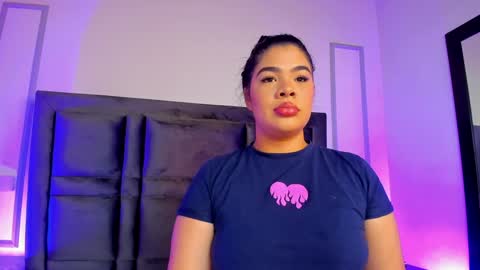 Snapshot of emmabecket2 chatting on January 8, 2025, 4:02 am emma becket online show from January 8, 2025, 4:02 am