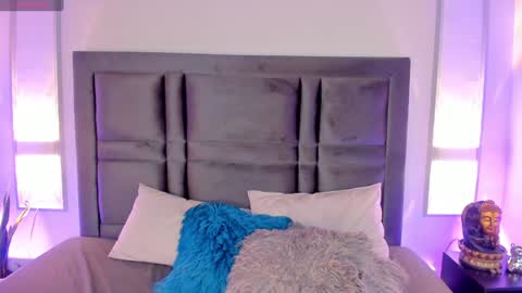 Snapshot of emmabecket2 chatting on January 23, 2025, 6:49 am emma becket online show from January 23, 2025, 6:49 am