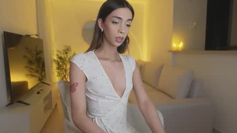 Emma voger online show from December 4, 2025, 3:16 am