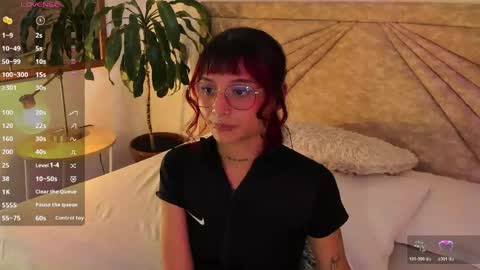           online show from April 22, 2026, 7:59 pm