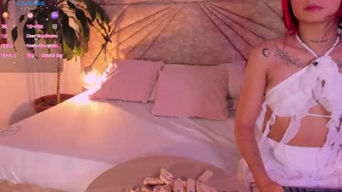 Snapshot of emmaduff_ chatting on June 11, 2026, 11:41 am online show from June 11, 2026, 11:41 am