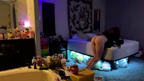 emmaeatsass online show from October 19, 2025, 3:29 am