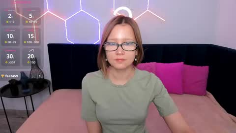 Snapshot of emmaethereal chatting on May 6, 2026, 1:47 am Emma 3 online show from May 6, 2026, 1:47 am