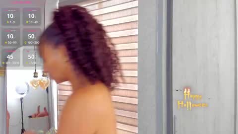 Snapshot of emmaferrary chatting on October 23, 2025, 4:39 pm Emma Ferrary online show from October 23, 2025, 4:39 pm