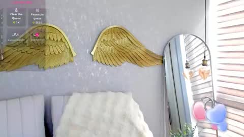 Snapshot of emmaferrary chatting on November 4, 2025, 6:51 pm Emma Ferrary online show from November 4, 2025, 6:51 pm