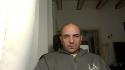 Ariel online show from December 18, 2024, 3:47 am