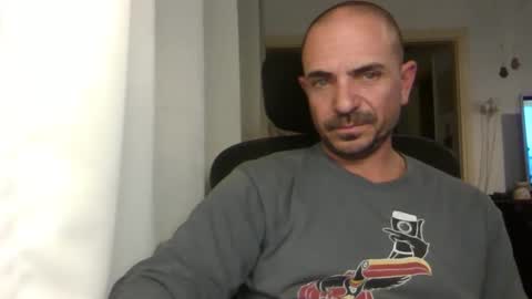 Ariel online show from January 29, 2025, 8:56 pm