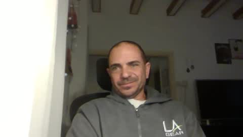 Ariel online show from March 5, 2025, 4:13 am