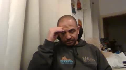 Ariel online show from March 17, 2026, 8:34 pm