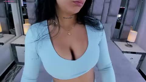 Snapshot of emmahill1 chatting on July 6, 2026, 11:07 am EMMA HILL online show from July 6, 2026, 11:07 am